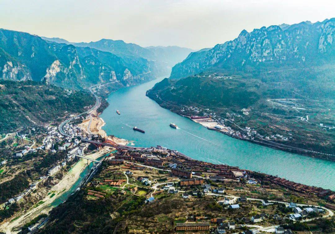 荆楚大地，湖北地理、历史与文化概览